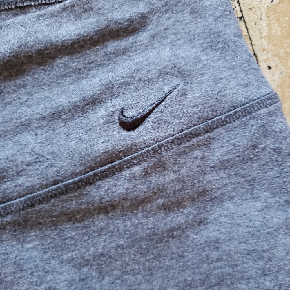 Nike dri-fit capri leggings